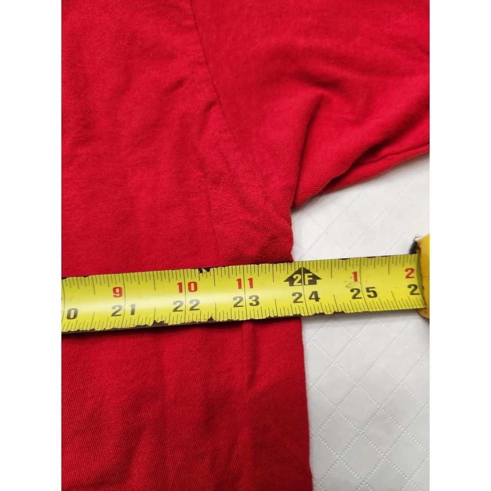 Buc-ee's Shirt Mens 2XL Red Logo Graphic Tee Beaver Mascot Travel Gas Station - Picture 7 of 8